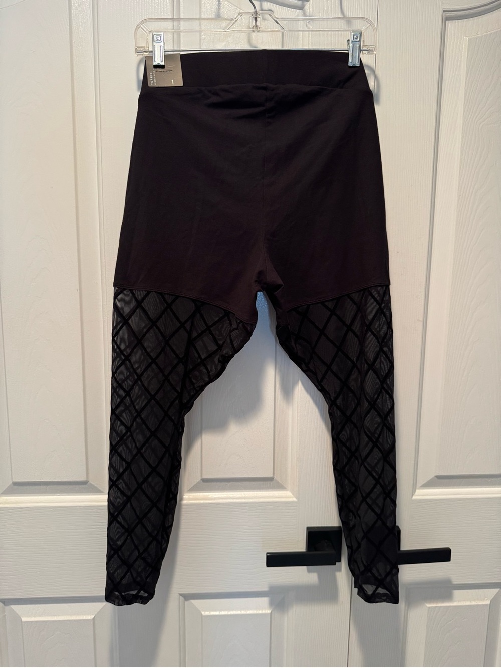 Torrid Women’s Black Mesh Flocked Diamond Leggings - Picture 4 of 6